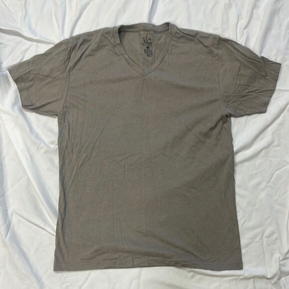 Gray Short Sleeve Crew Neck Tee - Picture 1 of 3